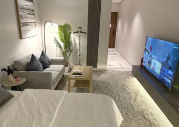 استديو هادئ بسرير ماستر 
