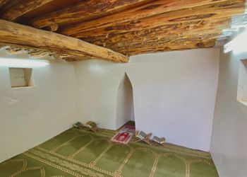 مزرعة بإطلالة جبلية