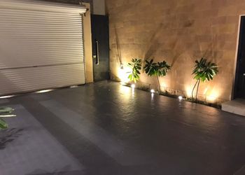 استديو بسريرين مفردة و أثاث مريح