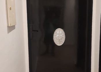 استديو هادئ بسرير ماستر 