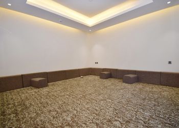 منتجع فندقي بألعاب أطفال(مشترك)