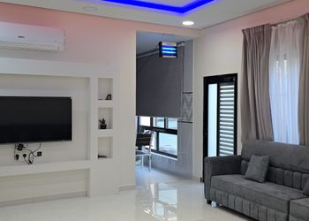 استراحة بمسبح