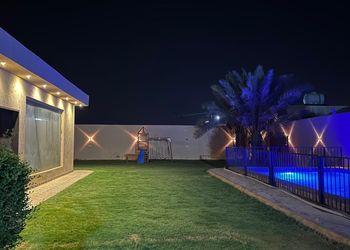 استراحة بمسبح
