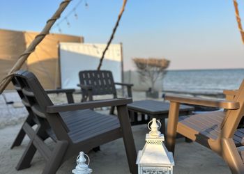 كرافان باطلاله على البحر