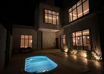 شالية دورين بثلاث غرف نوم فخم