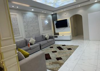 شقه ثلاث غرف وصاله وغرفه خادمه