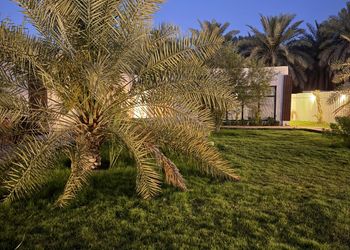 استراحة بمجلس واسع وجلسة خارجية