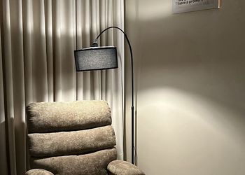 استديو بسرير ماستر