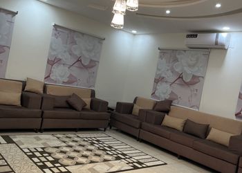 شاليه تصميم واسع ومسبح خارجي 
