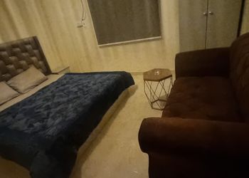 شقة بغرفة نوم وصالة جلوس 