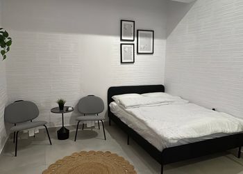 استديو بسرير ماستر ودخول ذاتي