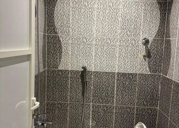 استديو بسرير ماستر وجلسة جانبية