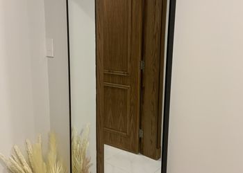 استديو هادئ بسرير ماستر