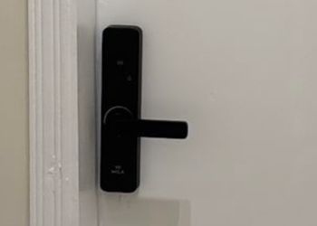 استديو بسرير ماستر ودخول ذاتي 