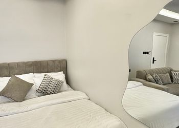 استديو بدخول ذاتي وتصميم أنيق 