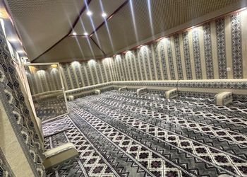 استراحة بجلسة خارجية و مجالس