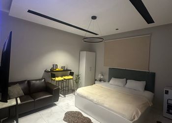 استديو بسرير ماستر ودخول ذاتي