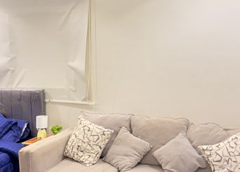 استديو بسرير ماستر ودخول ذاتي