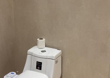 استديو بسرير ماستر وجلسة جانبية
