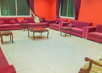 مزرعة بجلسة خارجية+ بروجكتر
