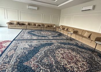 استراحة بمسطح اخضر ومجالس