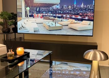 Apartment with Living Room