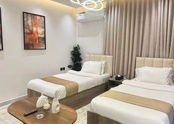 استديو بدخول ذاتي وسرير مريح 