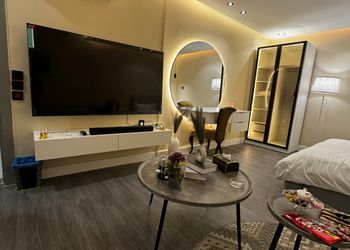 استديو هادئ بدخول ذاتي 