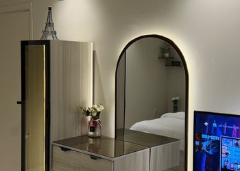 استديو بتصميم أنيق ودخول ذاتي