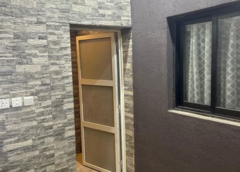 شالية بمجالس ومسبح العاب مائية 