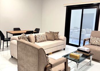 شقة بصالة وغرفة نوم