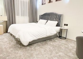 استديو بسرير ماستر ودخول ذاتي