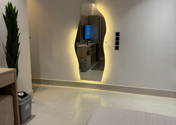 استديو هادئ بسرير ماستر 