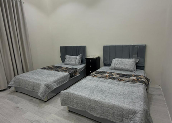 استراحة بمسطح اخضر