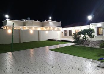 استراحة بمسبح بألعاب مائيه 