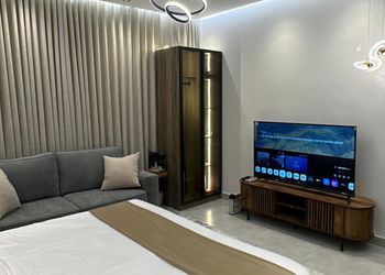 استديو هادئ بسرير ماستر 