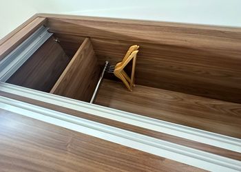 شقة بغرفه نوم ودورة مياة