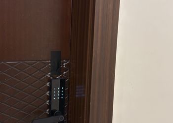 استديو بسرير ماستر وجلسة جانبية 