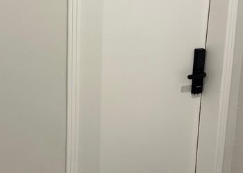 استديو هادئ بسرير ماستر 