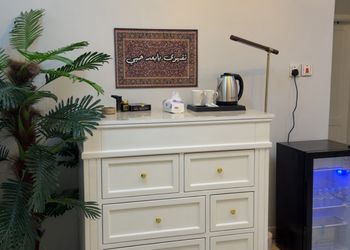 استديو هادئ بسرير ماستر