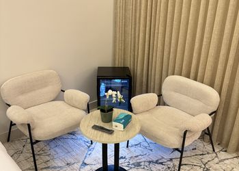 استديو بسرير ماستر وجلسة جانبية 