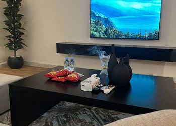شقة بغرفة نوم وصالة 