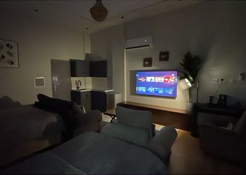 استديو هادئ بسرير ماستر ومفرد