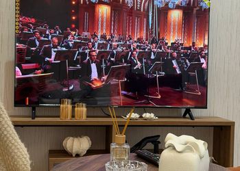 استديو هادئ بسرير ماستر
