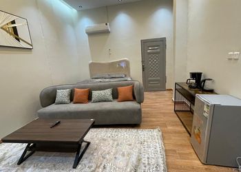 استديو هادئ بسرير ماستر 