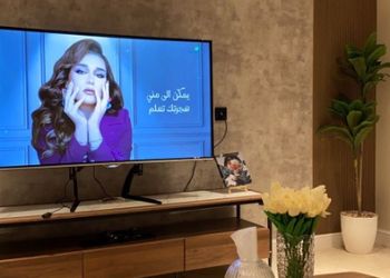 شقة بصالة انيقة وغرفة نوم