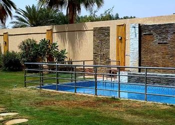 شاليه بمسبح خارجي وأجواء ممتعة 