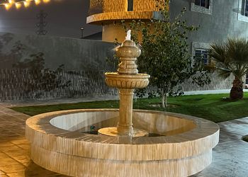 استراحة بمسطح اخضر و العاب اطفال