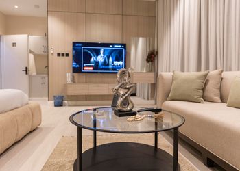 استديو بدخول ذاتي وسرير مريح 