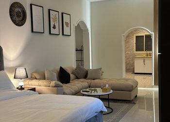 استديو بتصميم مودرن ودخول ذاتي